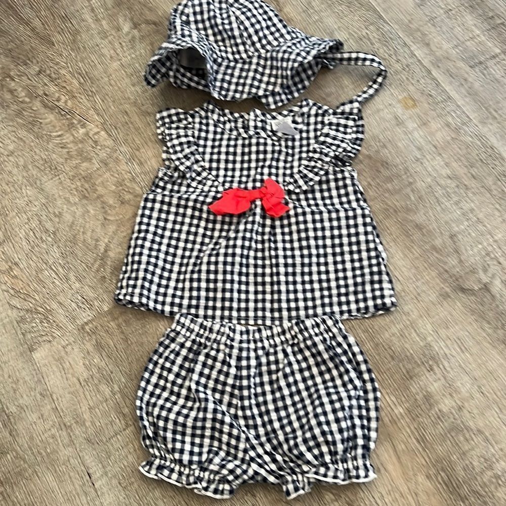 Carters baby set for girl